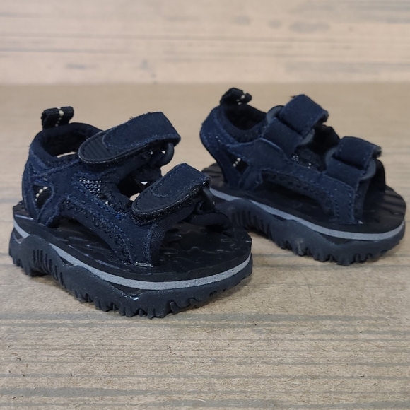 Cherokee Kids Infant Sandals - Picture 4 of 10